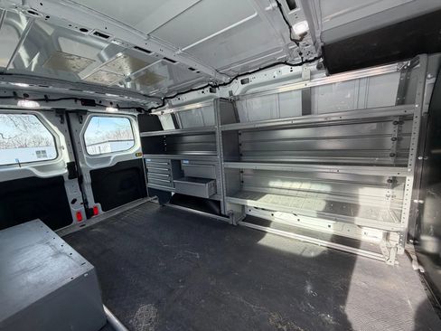 Used 2019 Ford Transit 250 130 Low Roof w/ Exterior Upgrade Package image 15