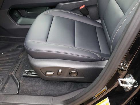 New 2027 GMC Acadia Elevation w/ Black Edition FWD image 9