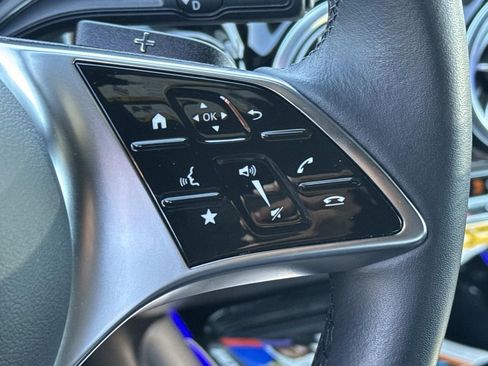 Used 2025 Mercedes-Benz GLA 250 image 23