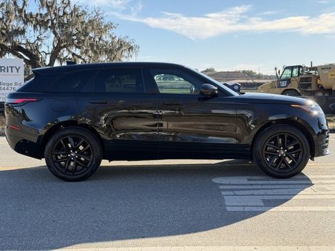 Used 2026 Land Rover Range Rover Velar Dynamic SE image 8
