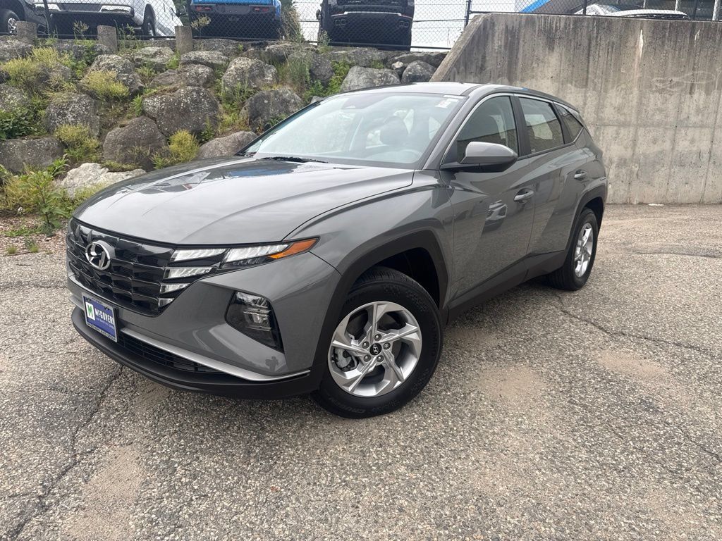 Certified 2024 Hyundai Tucson SE AWD/4WD image 2