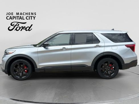 Used 2022 Ford Explorer ST w/ Equipment Group 401A AWD/4WD image 8