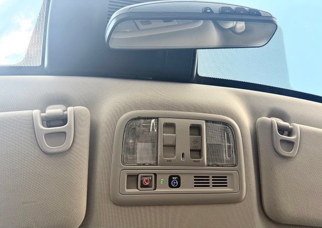 Used 2022 Honda Insight Touring image 15