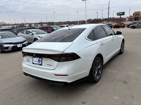 Certified 2023 Honda Accord EX-L image 5