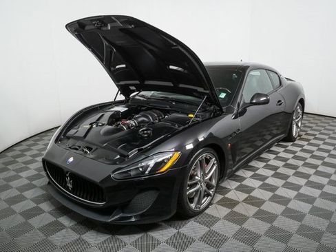 Used 2014 Maserati GranTurismo MC image 30