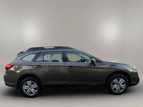 Used 2015 Subaru Outback 2.5i AWD/4WD image 7