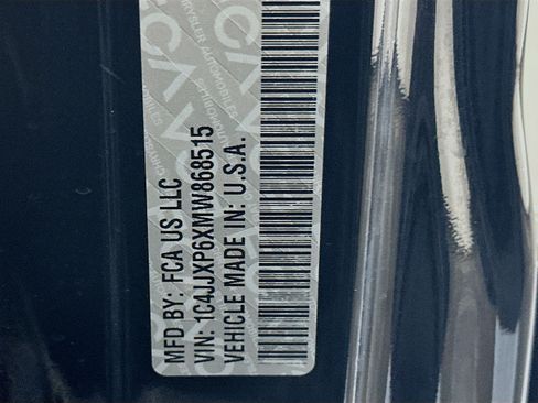 Used 2021 Jeep Wrangler Sahara image 12