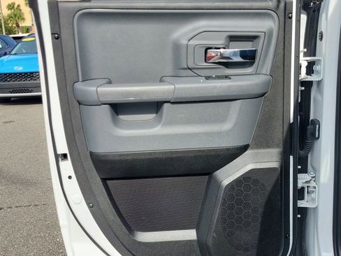 Used 2024 RAM 1500 Classic SLT image 15