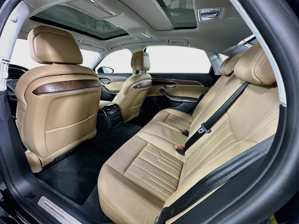 Used 2021 Audi A8 L 3.0T w/ Executive Plus Package AWD/4WD image 4