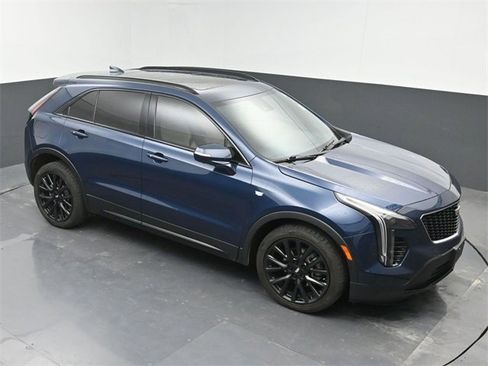 Used 2022 Cadillac XT4 Sport w/ Comfort Package image 39