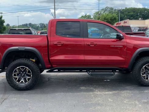 Certified 2024 Chevrolet Colorado ZR2 w/ Safety Package AWD/4WD image 9