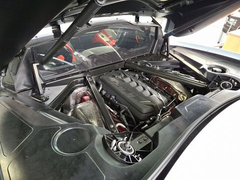 Used 2020 Chevrolet Corvette Stingray Preferred Cpe w/ 2LT Preferred Equipment Group image 29