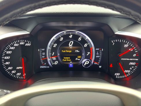 Used 2019 Chevrolet Corvette Grand Sport RWD image 27