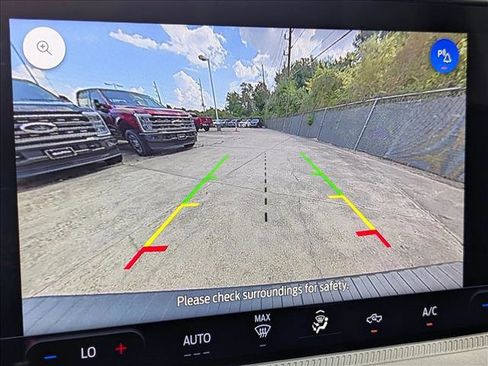 New 2025 Ford Maverick Lobo image 16