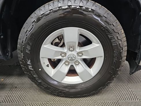 Used 2021 RAM 1500 Tradesman w/ Chrome Plus Package RWD image 41