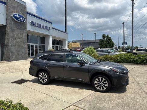 Used 2024 Subaru Outback Limited AWD/4WD image 8