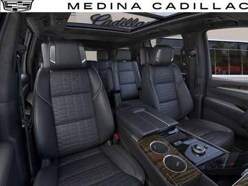 New 2025 Cadillac Escalade Sport Platinum image 17