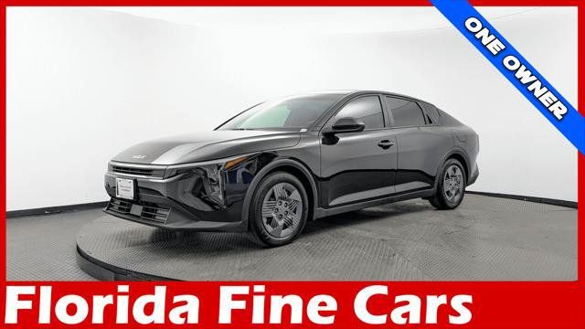 Used 2026 Kia K4 FWD image 1