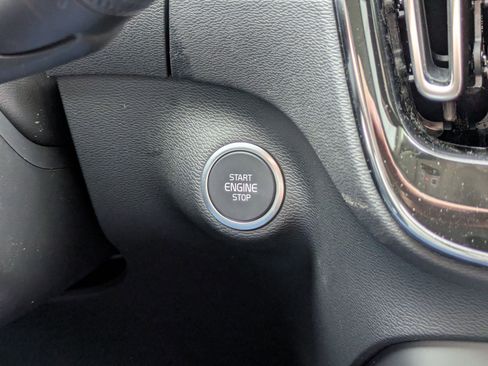 New 2026 Volvo XC40 B5 Core w/ Climate Package image 17