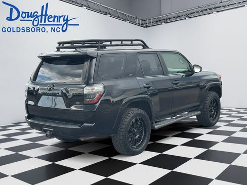 Used 2015 Toyota 4Runner SR5 RWD image 5
