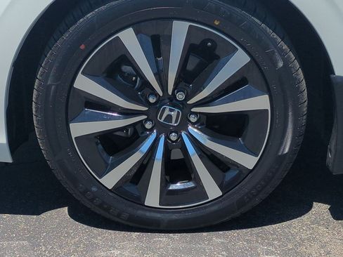 Certified 2023 Honda Civic EX image 27