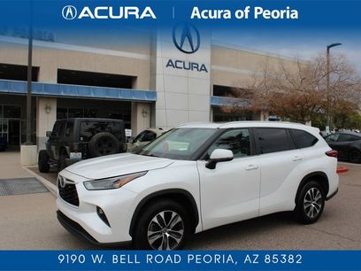 Used 2023 Toyota Highlander XLE