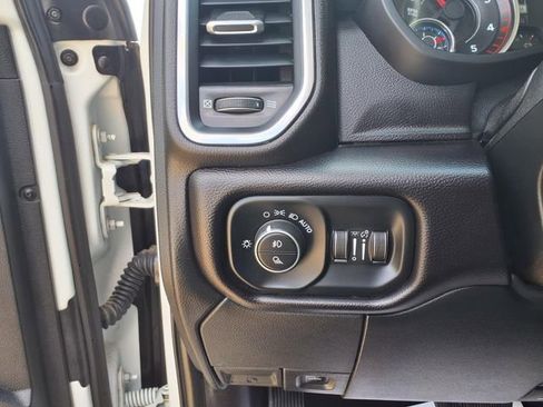 Certified 2024 RAM 2500 Laramie AWD/4WD image 21