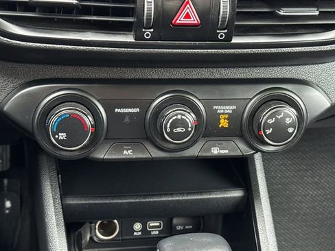 Used 2020 Kia Forte LXS image 22