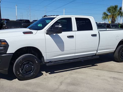 New 2026 RAM 2500 Tradesman AWD/4WD image 4