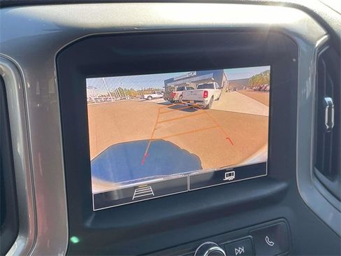 Used 2024 GMC Sierra 2500 Pro image 11