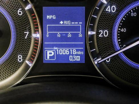 Used 2018 INFINITI QX80 2WD w/ Driver Assistance Package image 16