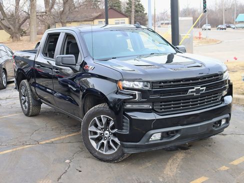 Used 2021 Chevrolet Silverado 1500 RST image 7