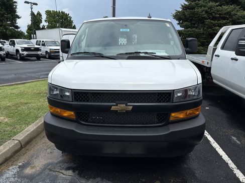 New 2025 Chevrolet Express 2500 w/ Driver Convenience Package image 3
