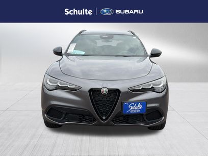 Used 2025 Alfa Romeo Stelvio Sprint w/ Convenience Package