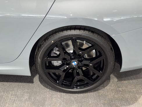 New 2026 BMW 330i Sedan w/ M Sport Package image 25