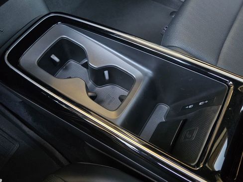 Certified 2023 Volkswagen ID.4 Pro S RWD image 18