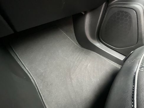 Used 2024 Chevrolet Blazer LT w/ Midnight/Sport Edition image 35