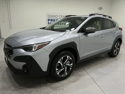 Certified 2025 Subaru Crosstrek 2.0i Premium AWD/4WD image 4