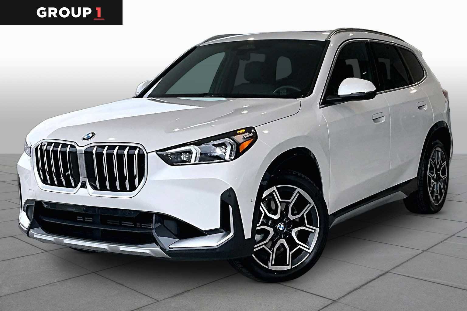Used 2026 BMW X1 xDrive28i AWD/4WD image 1