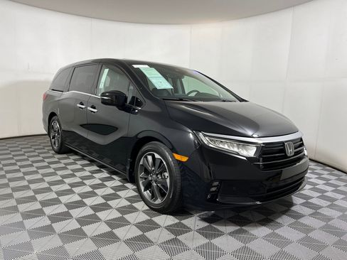 Certified 2023 Honda Odyssey Elite image 6