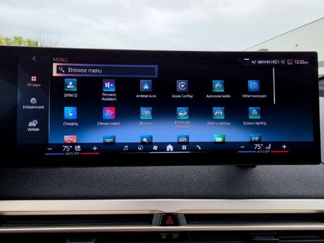 Used 2024 BMW iX xDrive50 w/ Premium Package AWD/4WD image 65