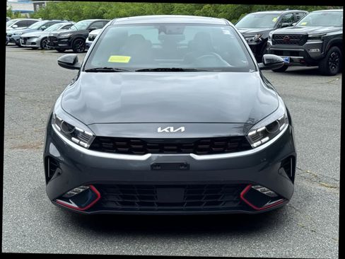 Used 2023 Kia Forte GT-Line w/ GT-Line Premium Package image 38