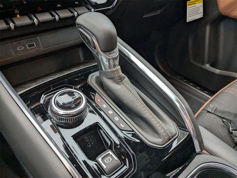 New 2026 GMC Canyon AT4 image 15