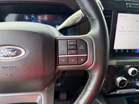 Used 2024 Ford F250 Lariat w/ Lariat Ultimate Package AWD/4WD image 27