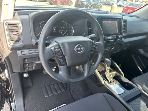 Used 2022 Nissan Frontier S w/ Technology Package image 22