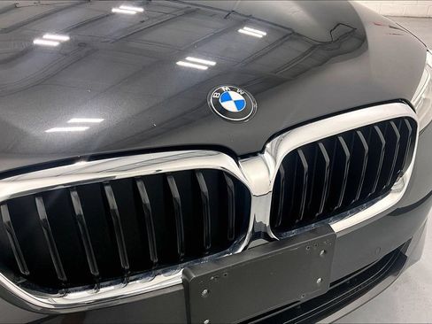 Used 2023 BMW 530i xDrive AWD/4WD image 29