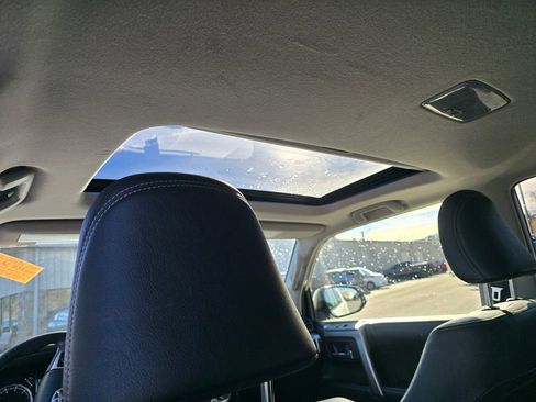 Used 2022 Toyota 4Runner Limited image 11