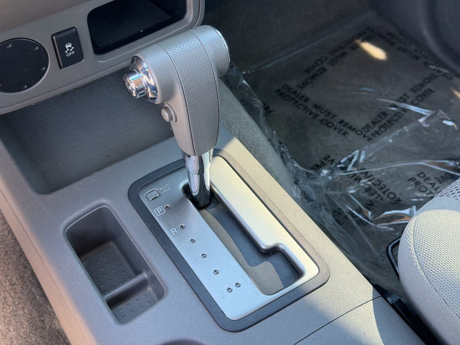 Used 2013 Nissan Frontier SV RWD image 20