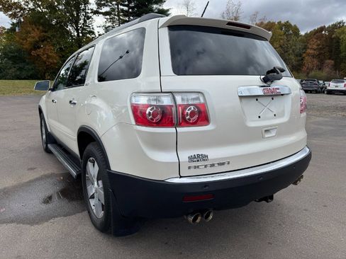 Used 2011 GMC Acadia SLT image 3