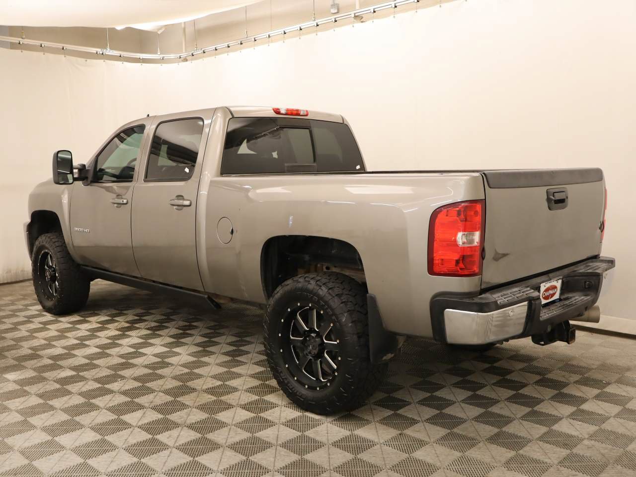 Used 2014 Chevrolet Silverado 3500 LTZ w/ LTZ Plus Package AWD/4WD image 3